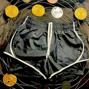 NYL Sport Running shorts, Black, Size M